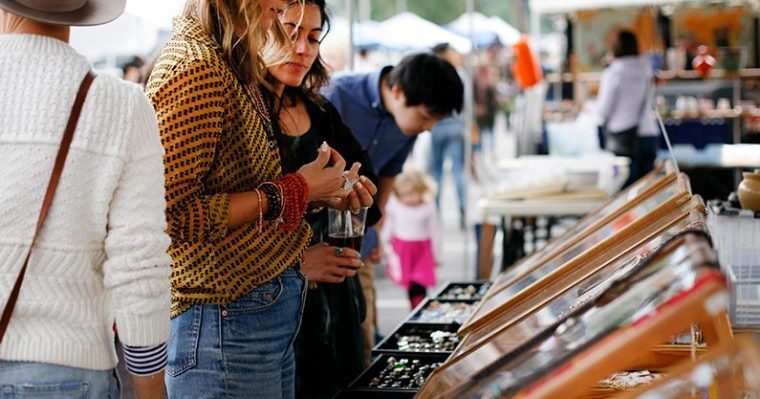 ROSE BOWL FLEA MARKET ポスター希少 限定品　アメリカ雑貨 PASADENA ROSE BOWL FLEA MARKET看板 ポスター 希少 - メルカリ